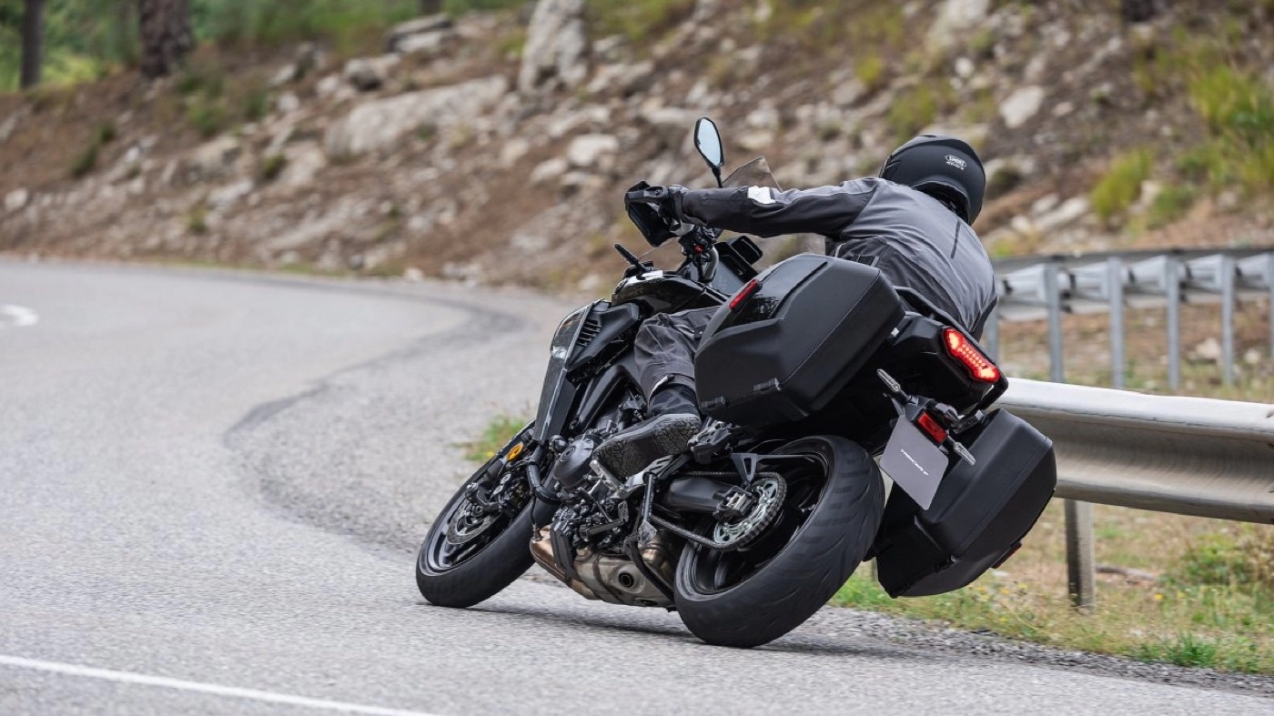 Yamaha Tracer 9